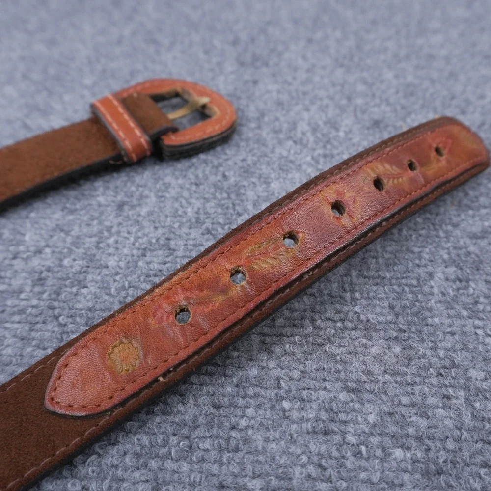 Vintage Tooled Leather Belt Womens 30
